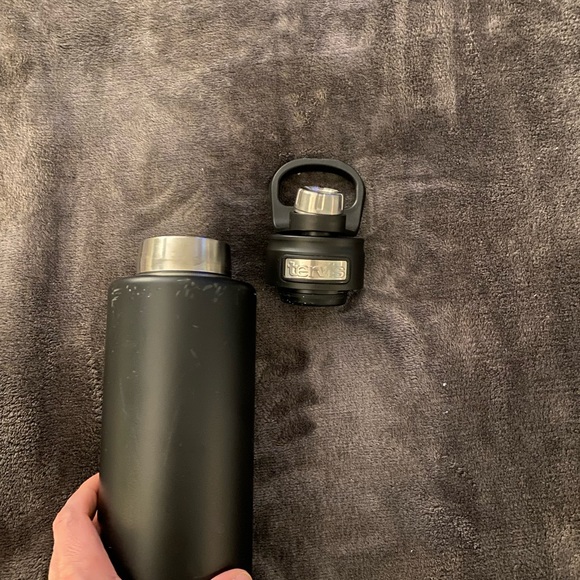 Tervis water bottle - Picture 5 of 6